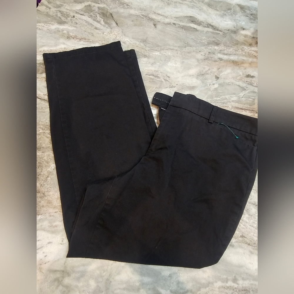 Dockers Woman Metro Pant Black Dress Pants 18W Short Stretch Career Workwear